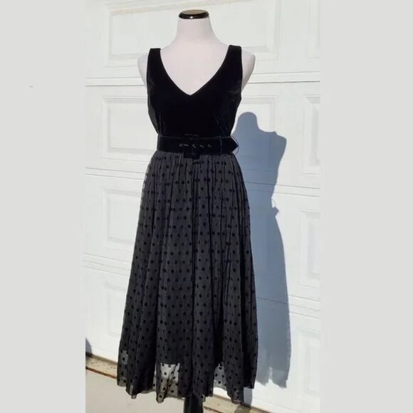 Collectif Vintage Lotte Black Polka Dot Swing Dress— UK 18 (2X/1X)—includes belt - Picture 2 of 9